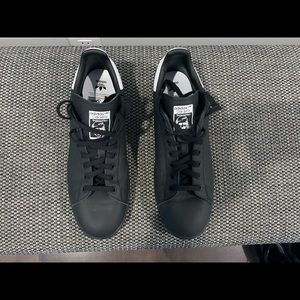 Adidas Stan Smith men’s size 12 Black. - like new